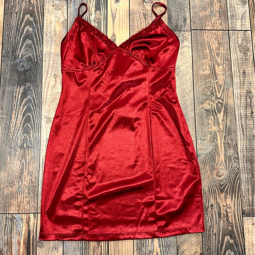 Forever  21 Mini Satin Bodycon Dress Size Large NWT